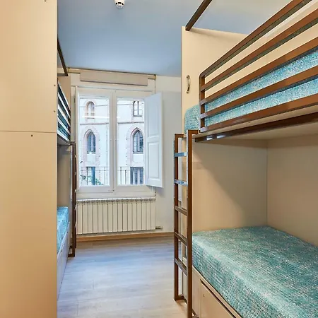 Hostal Abat Oliba